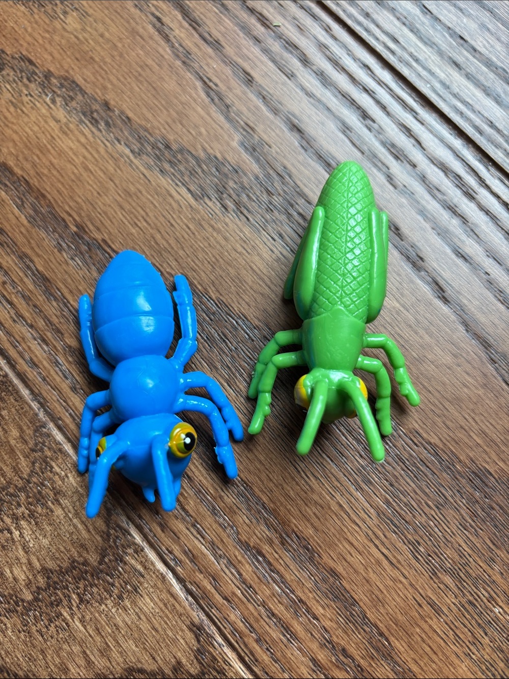 Melissa & Doug Sunny Patch two bugs